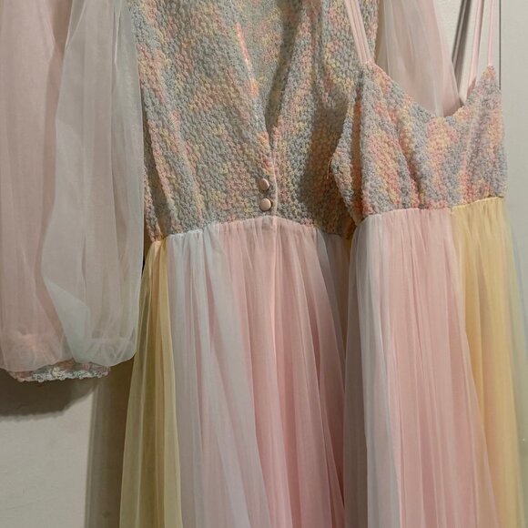 Vintage Lingerie Odette Barsa. Original with tags. Pastel Rainbow Peignoir - Picture 1 of 6